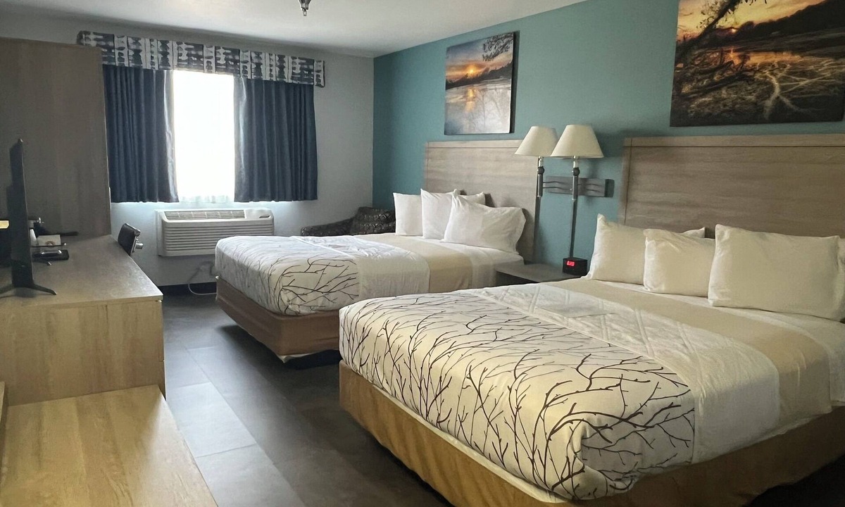 Marysville Hotel | Heritage Inn Express