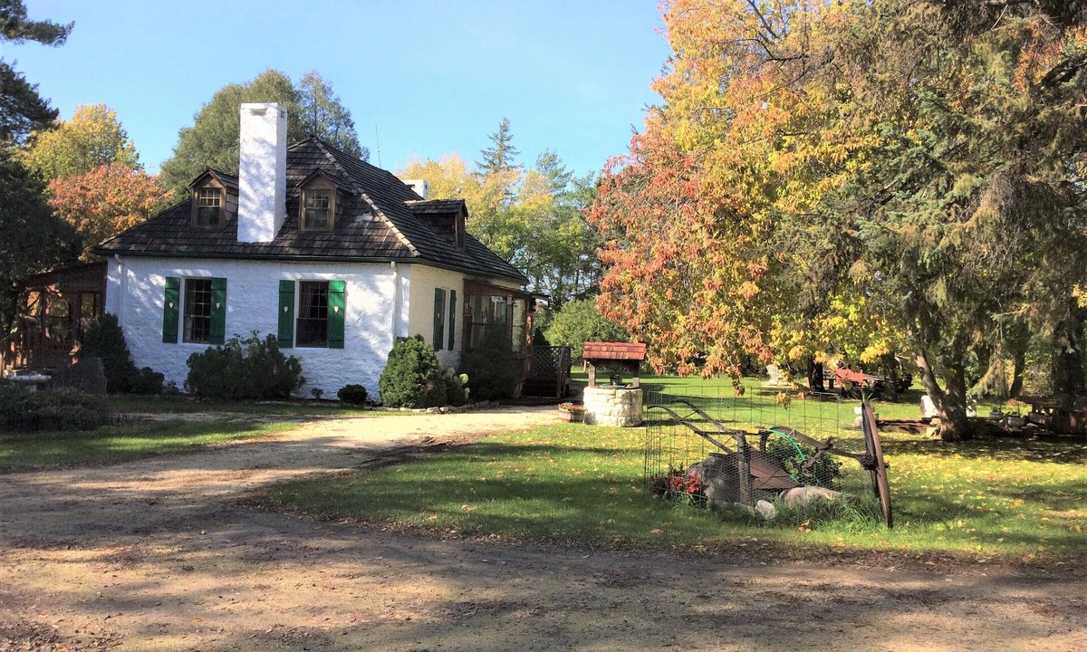 Old England House | Heritage Red River stone house built by Thomas Bunn in 1862