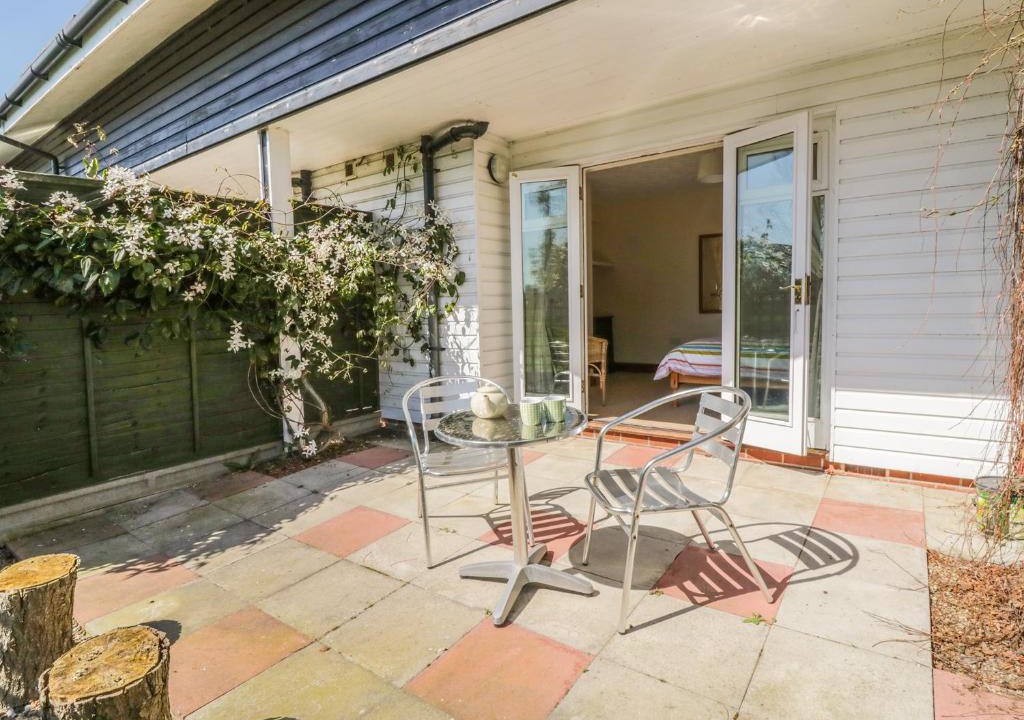 Irstead House | Heron Cottage