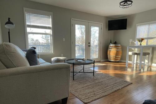Town of Ledyard House | Heron Cottage on Cayuga Lake
