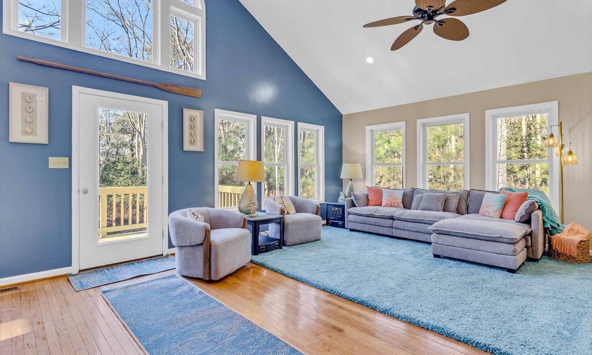 Reedville House | Heron Hideaway Waterfront Cottage