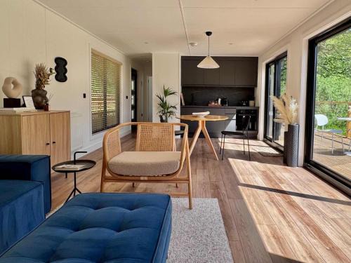 Market Drayton House | Heron - Luxurious Off-Grid Eco Cabin with River views