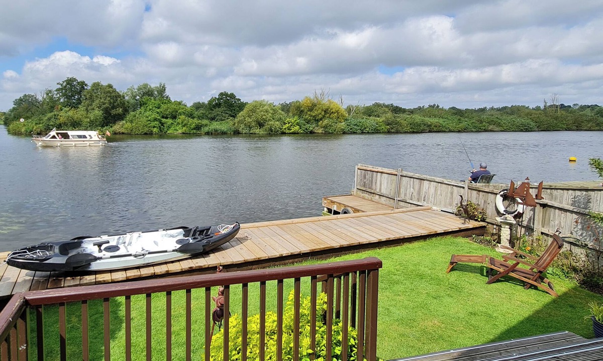 Brundall Cottage | Heron's View - 28279