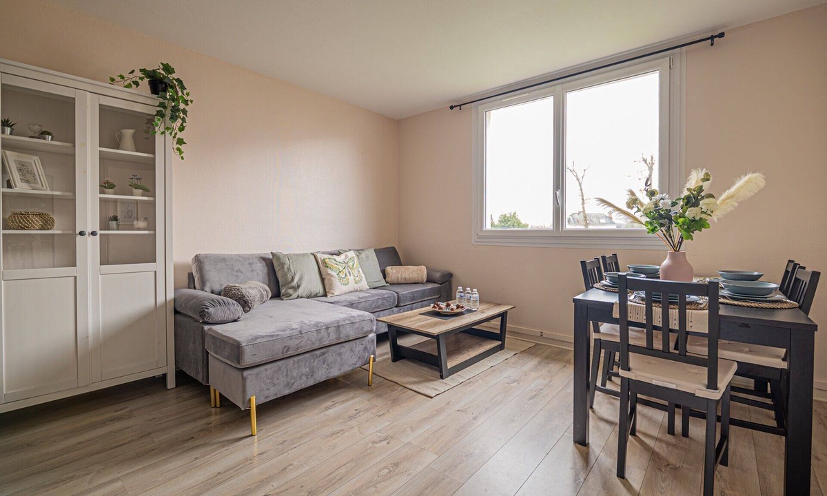 Liberation Apartment | Hesychia - A 1 km du centre historique