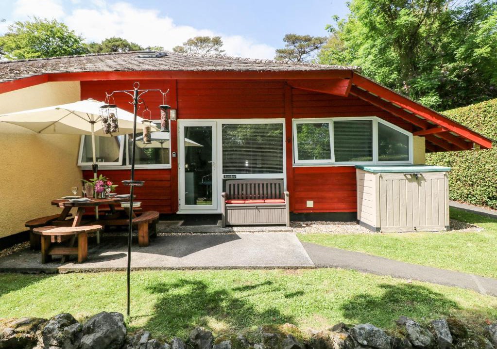 Llanteg House | Heulwen Lodge