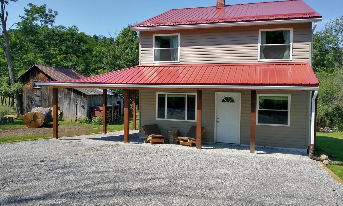 Seneca Rocks House | Heydt Homestead