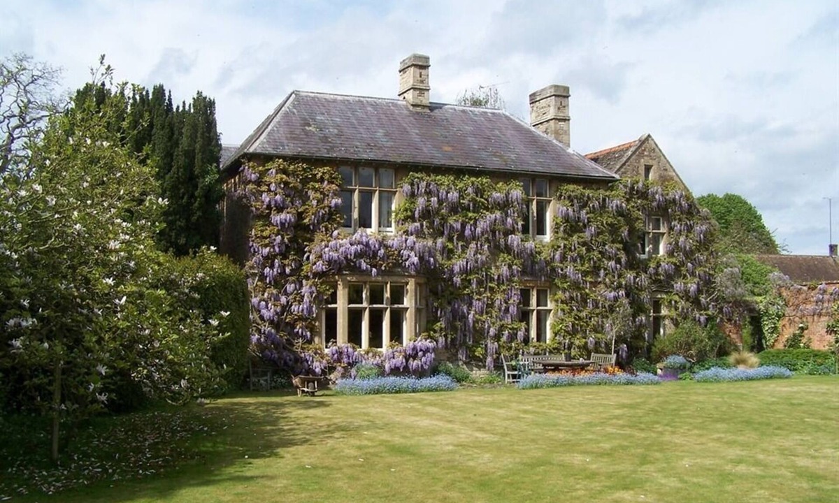 Lower Heyford Bed & Breakfast | Heyford House Bed & Breakfast