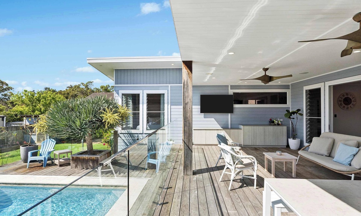 Wamberal House | Hibiscus by Coast Hosting