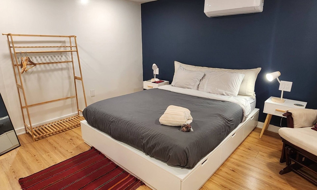 Rhinebeck Village Business District Apartment | Hibiscus Suite - Private Studio Apartment in Rhinebeck Village