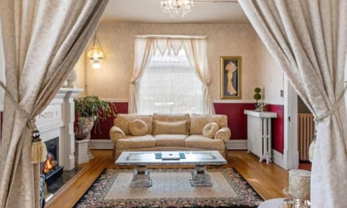 Anaconda Bed & Breakfast | Hickory House Inn