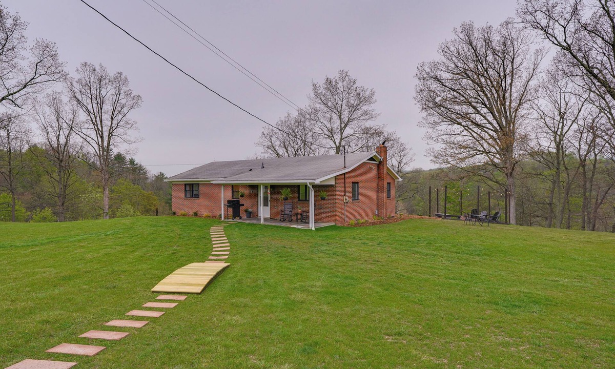 Shanks House | Hickory Ridge Homestead | Farmland + Fire pit