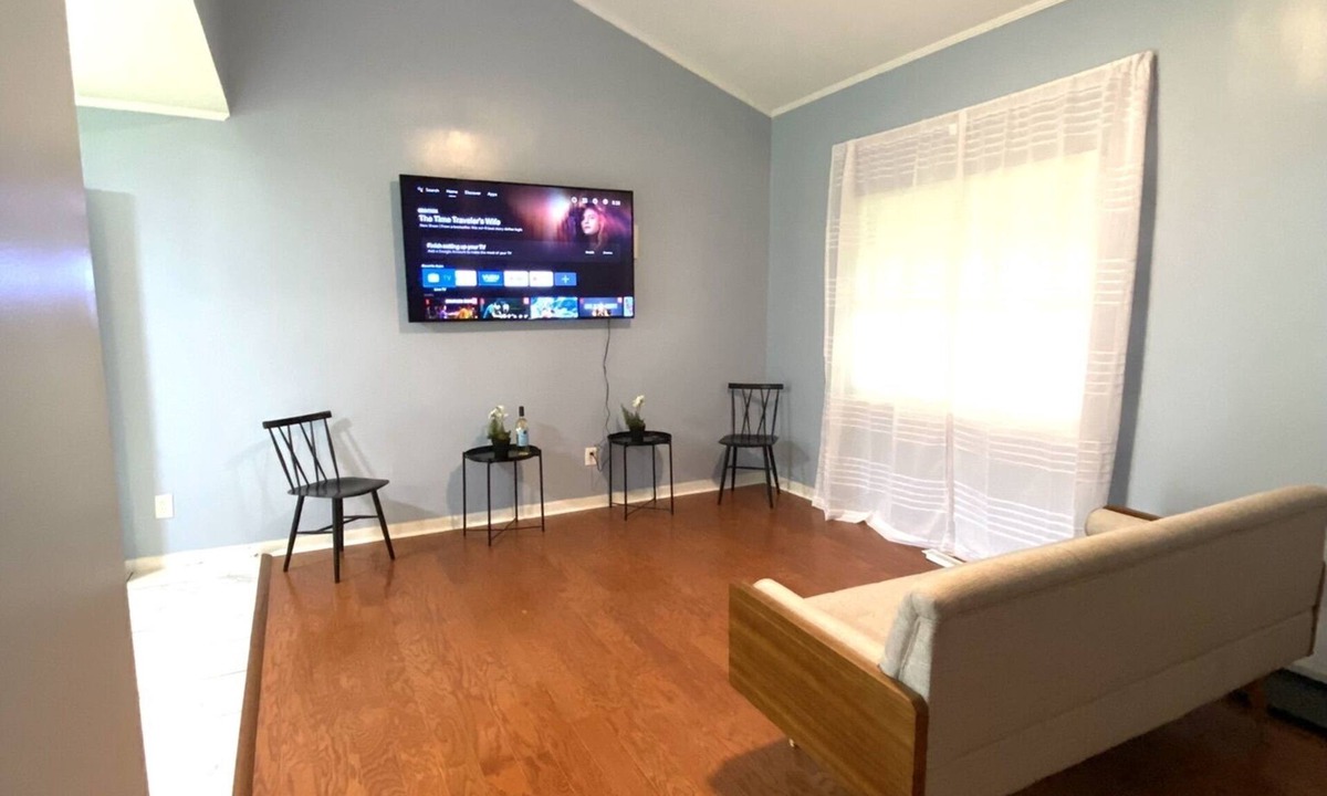 Albany House | Hidden 4BR Oasis