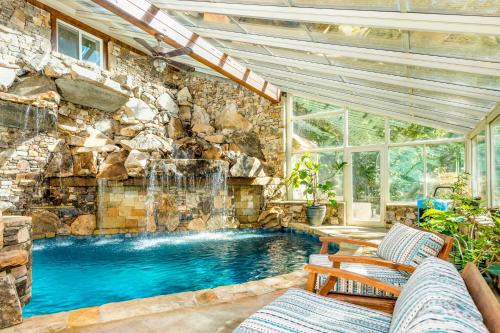 Rutherfordton House | Hidden Cove