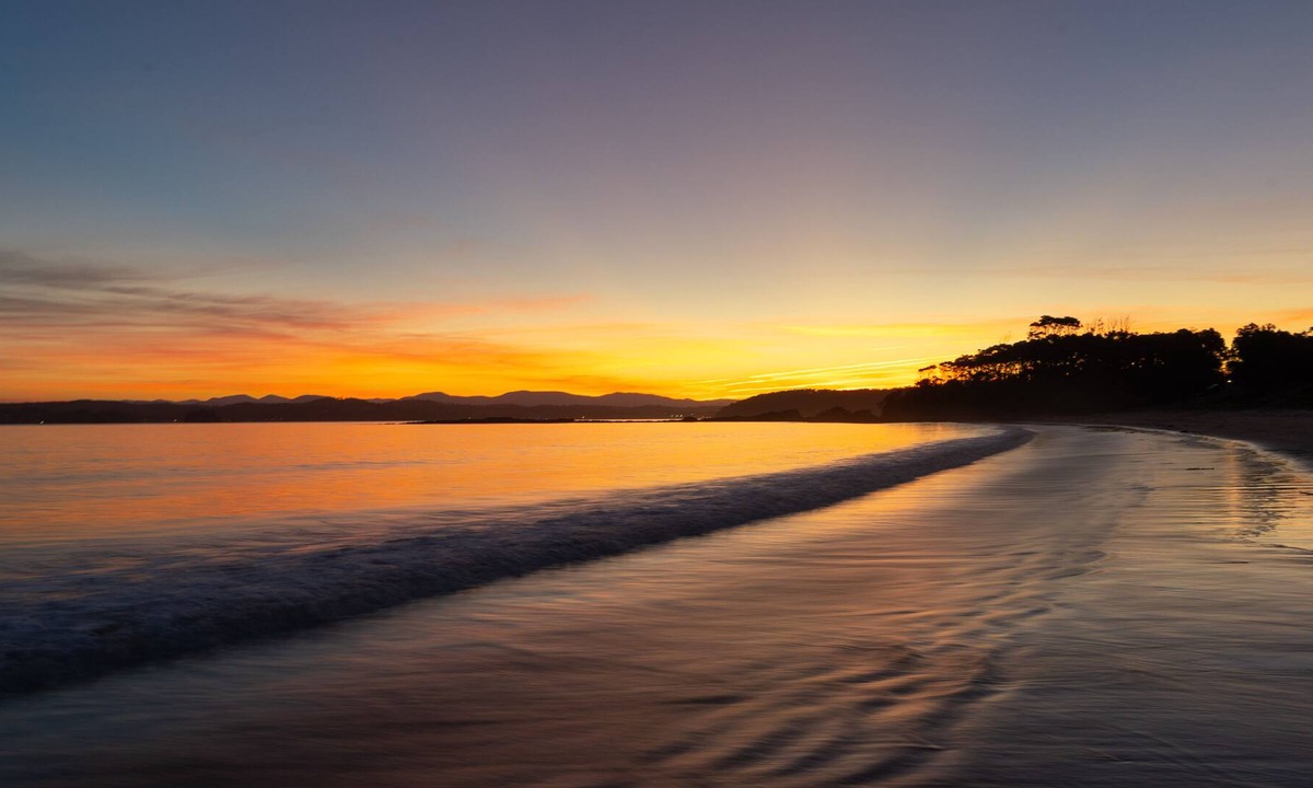 Maloneys Beach House | Hidden Gem in Maloneys Beach