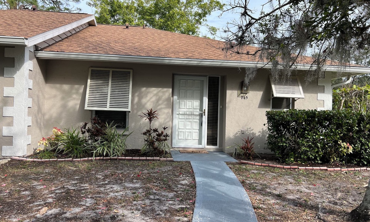 Park East Villa | Hidden Gem - in the Downtown District