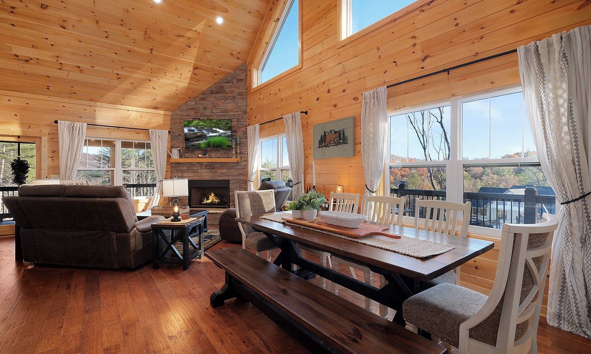 Mineral Bluff Cabin | Hidden Hearts - Mineral Bluff