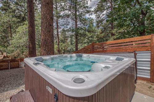 Fern Valley House | Hidden Lodge