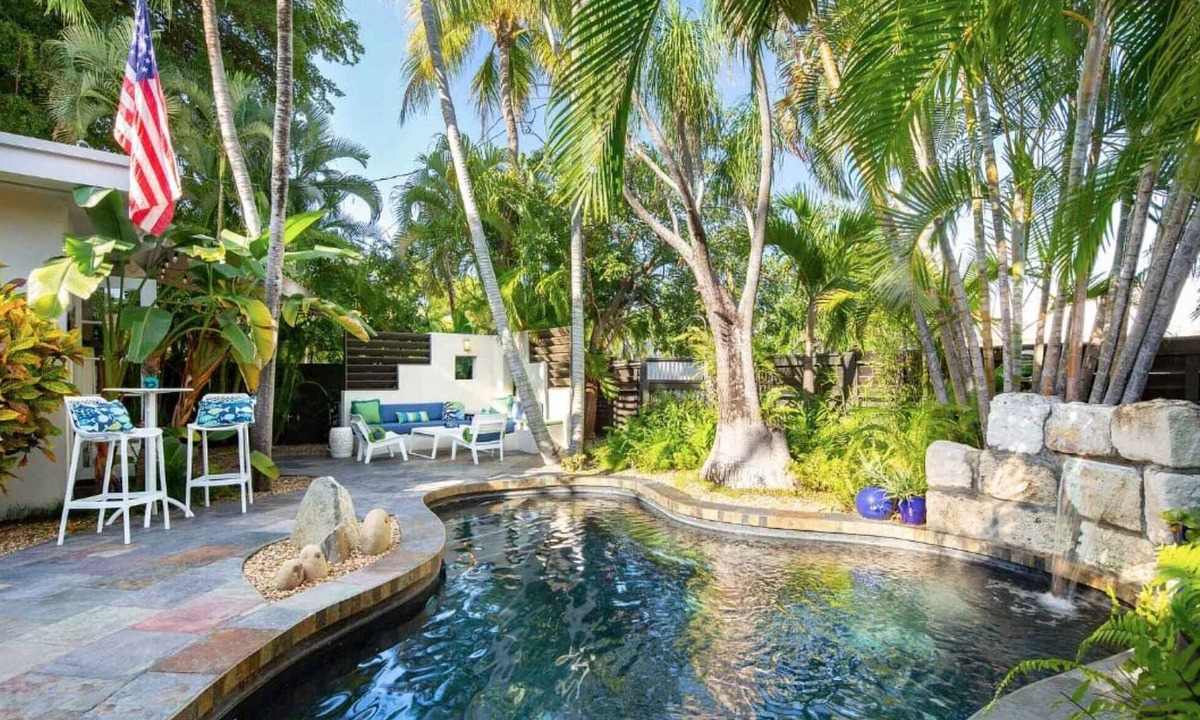 New Town House | Hidden Oasis - Private Pool