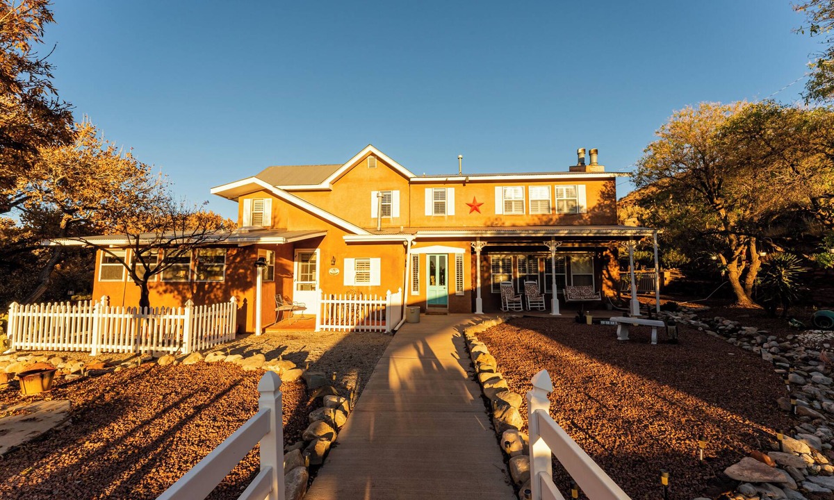Tularosa House | Hidden Paradise near Ruidoso & White Sands