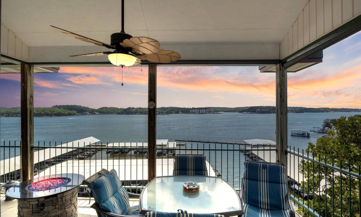 Lakeland Condo | Hideaway at Harbour Towne