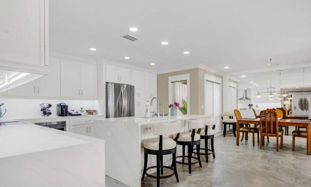 University House | Hideaway Haven Getaway-W/Patio, Lounge Deck & Grill