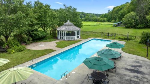 West Dover Hotel | Hideaway Inn Mt Snow