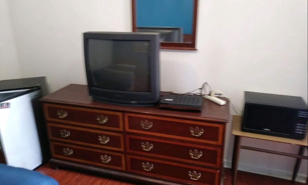 North Tonawanda Hotel | Hideaway Motel at Hayat