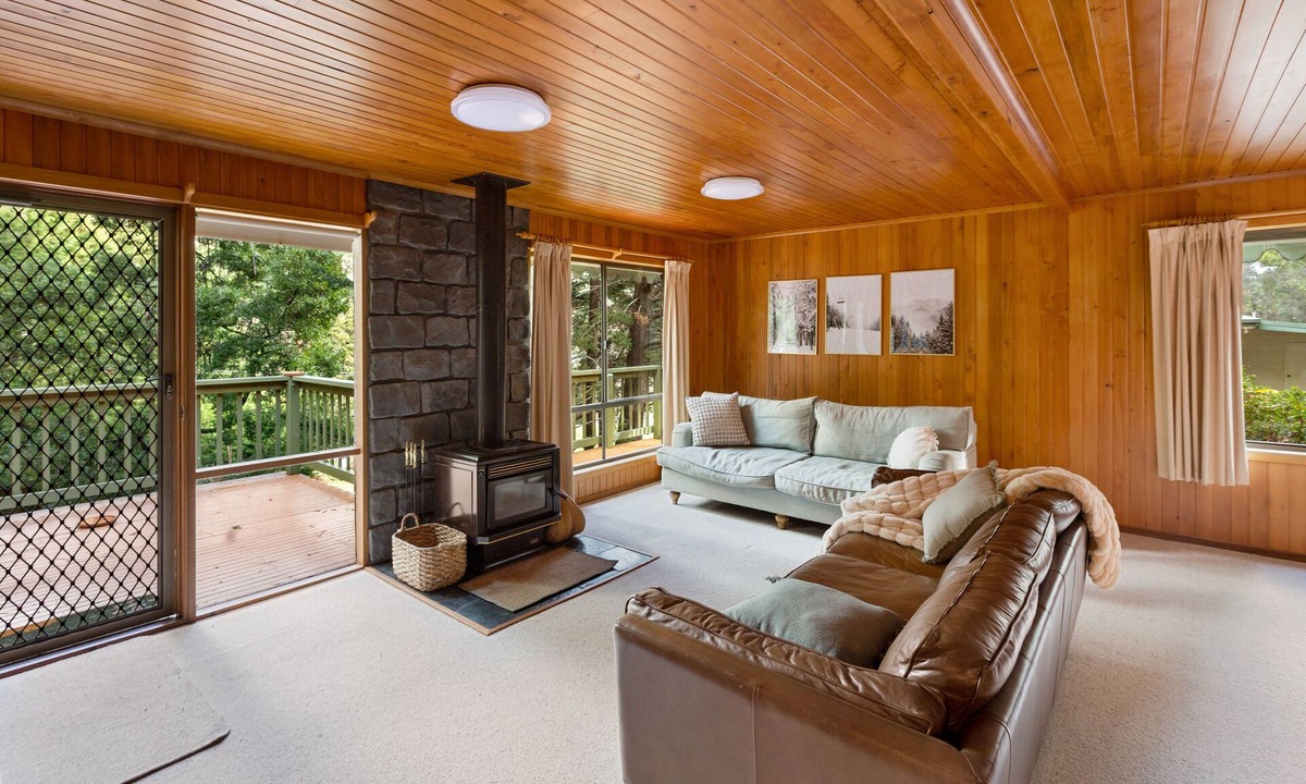 Sawmill Settlement House | Hideaway @ Sawmill Settlement