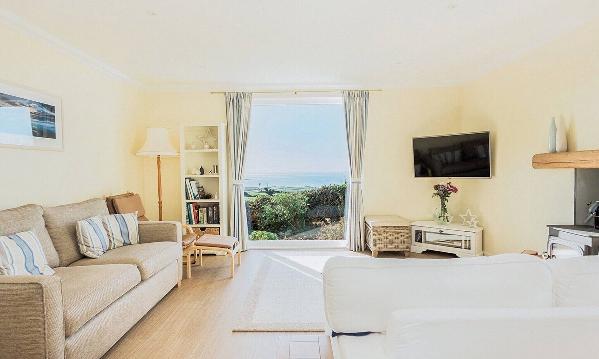 Castle Douglas Cottage | High Auchenlarie Cottage