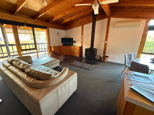 Tawonga South House | High Country Lodge
