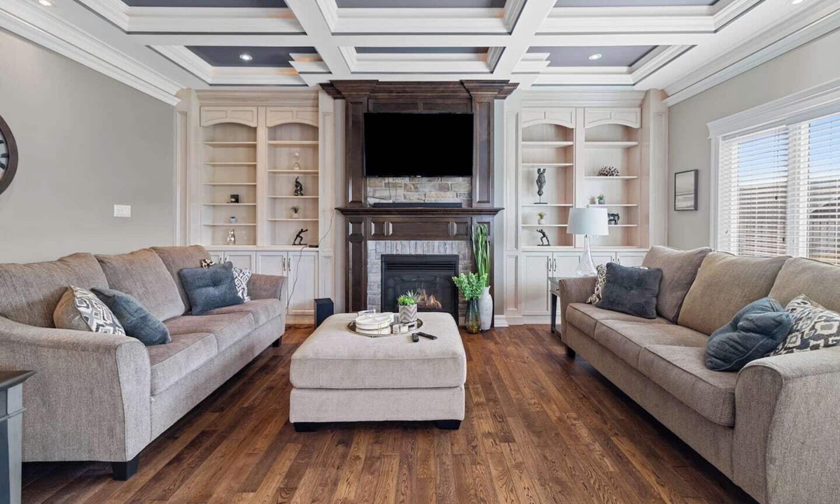 Terra Nova House | High-end Home with Great Features in Southlands