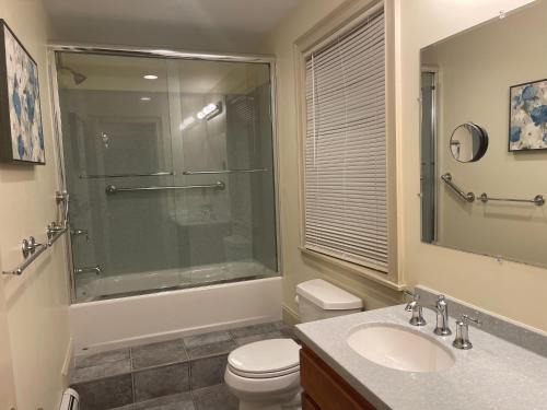 East Montpelier Bed & Breakfast | High Hill Inn