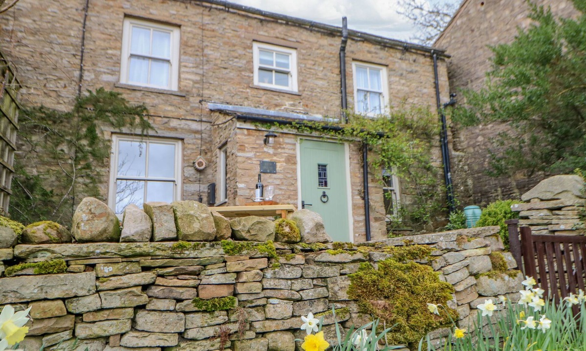 Hawes Cottage | High House