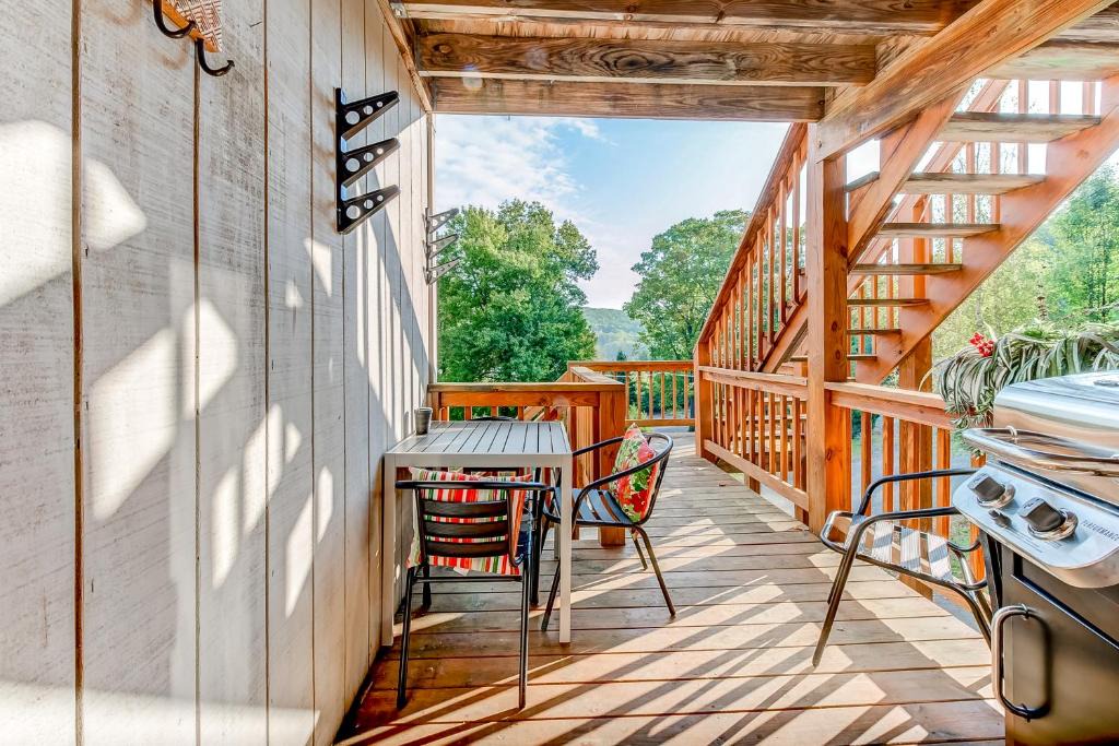 Thayerville Apartment | High Mountain Villa