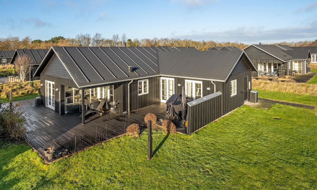 Nysted House | High quality and comfortable vacation home with sea view.