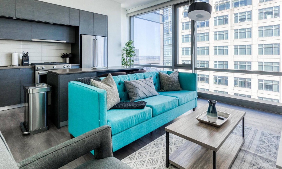 North Rosslyn Apartment | High-Rise Apt in Arlington VA