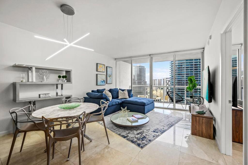 Downtown Miami Apartment | High Rise Luxury Ocean View Unit W Brickell