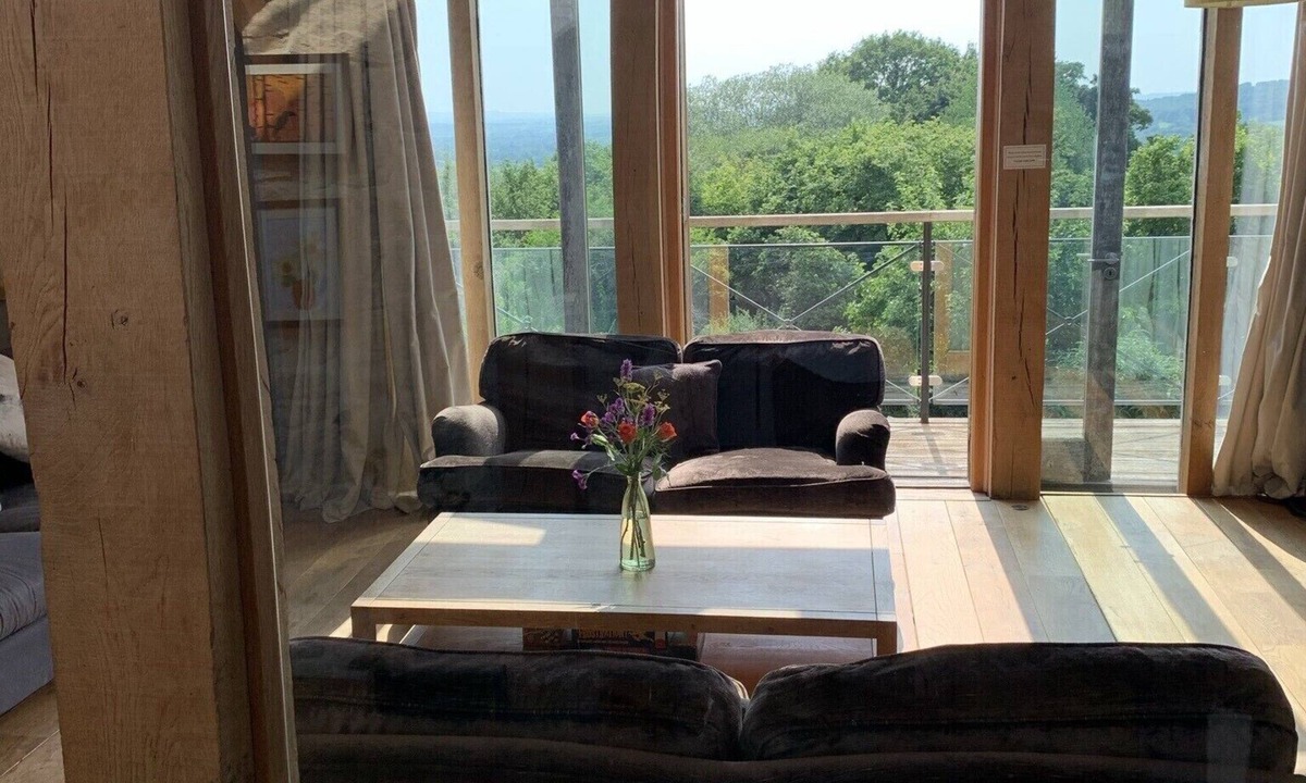 Shaftesbury Cottage | High Specification House With Views To Die For!