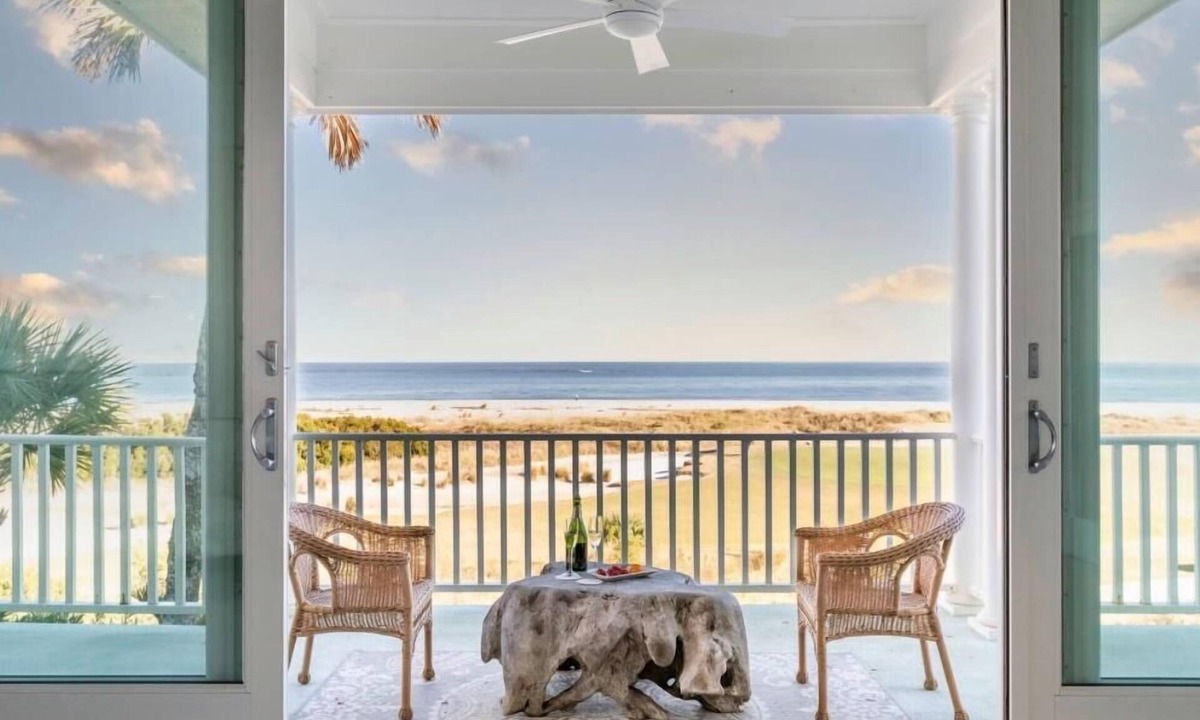 Ocean Point House | High Tide | Oceanfront 3BR with Pool & Beach Access | Ocean Point