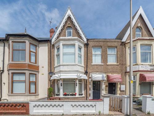 South Shore House | Highbury