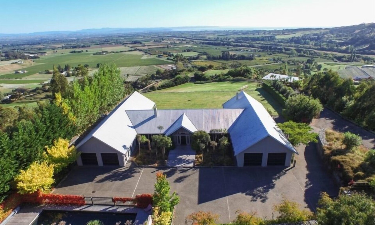 Havelock North Cabin | Highcliff - outstanding, luxury, self-catering