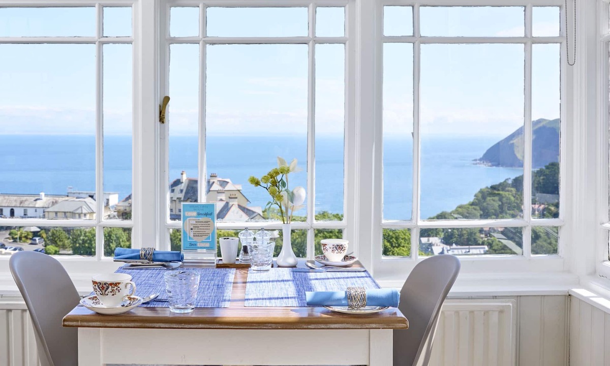 Lynton Bed & Breakfast | Highcliffe House