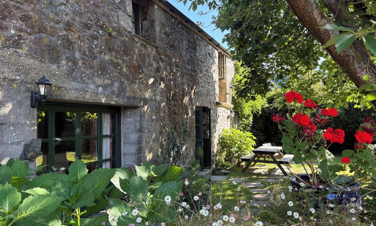 Helford Passage Cottage | Higher Boden Barn Conversion In An Idyllic Rural Setting