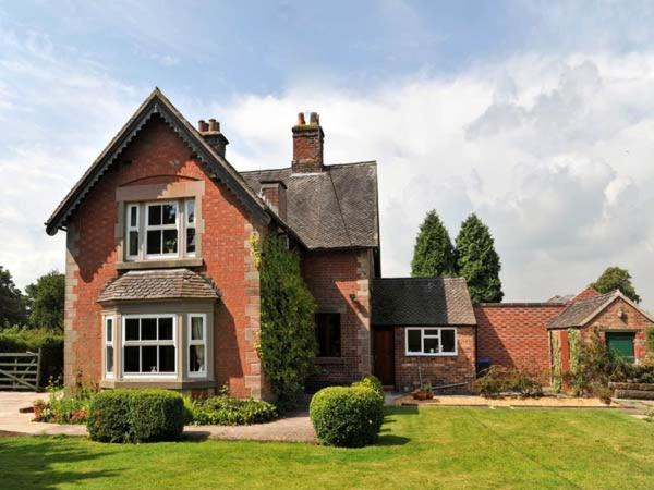 Leek House | Highfield Cottage