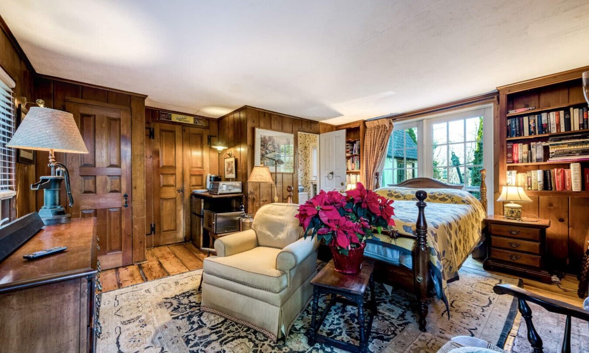 Norwalk Apartment | Highland Ave - Norwalk