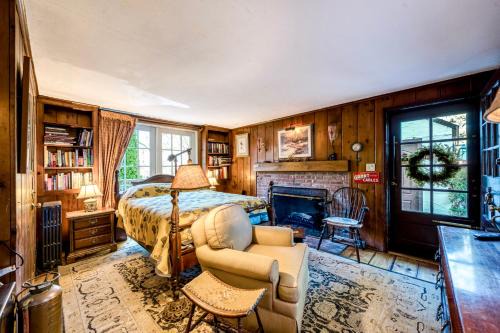 Norwalk Apartment | Highland Ave