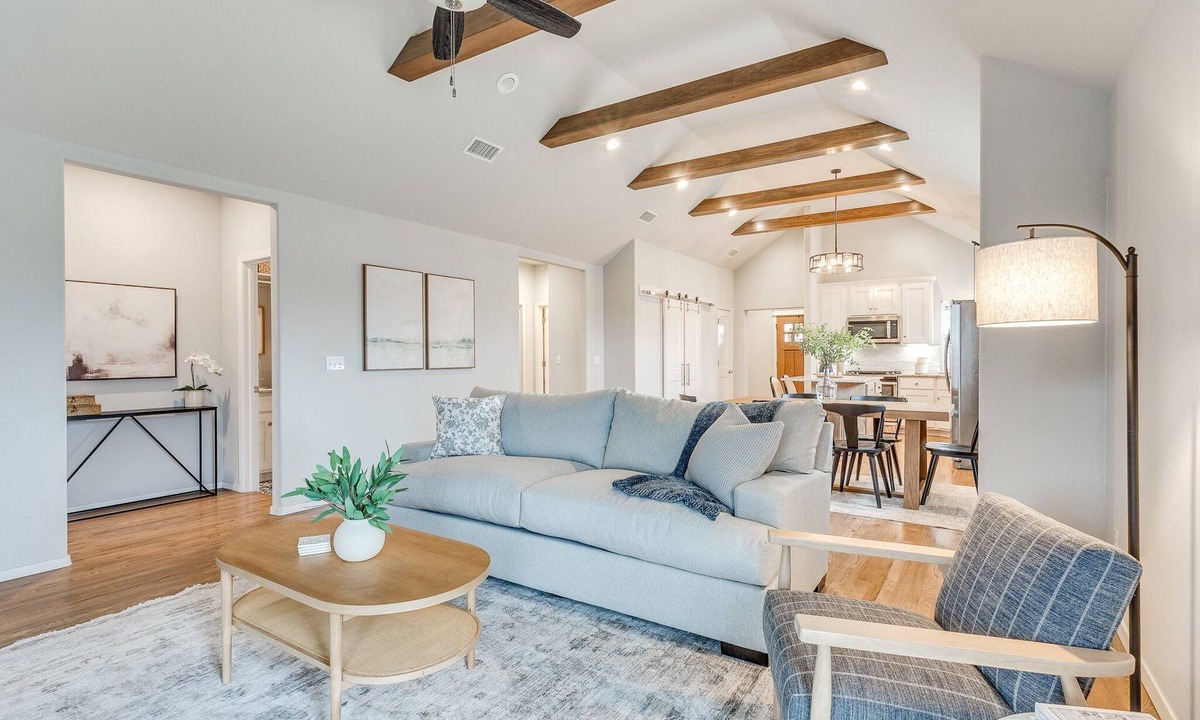 Broken Arrow House | Highland Creek Retreat