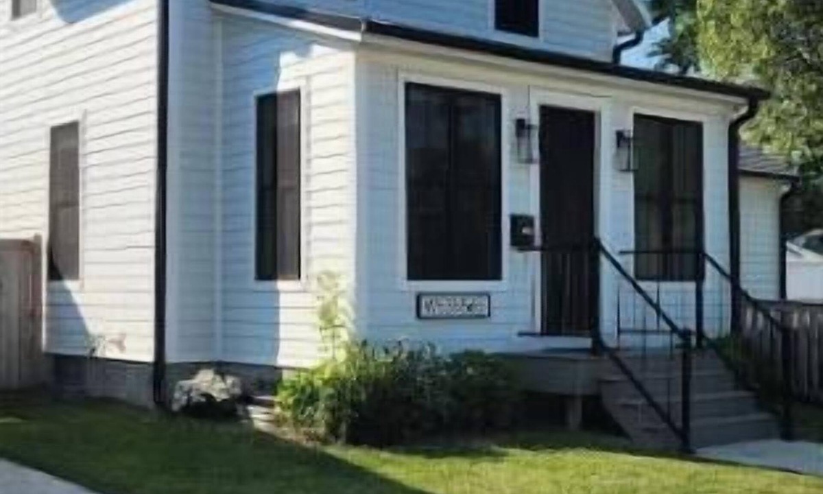 Cedarburg House | Highland Home