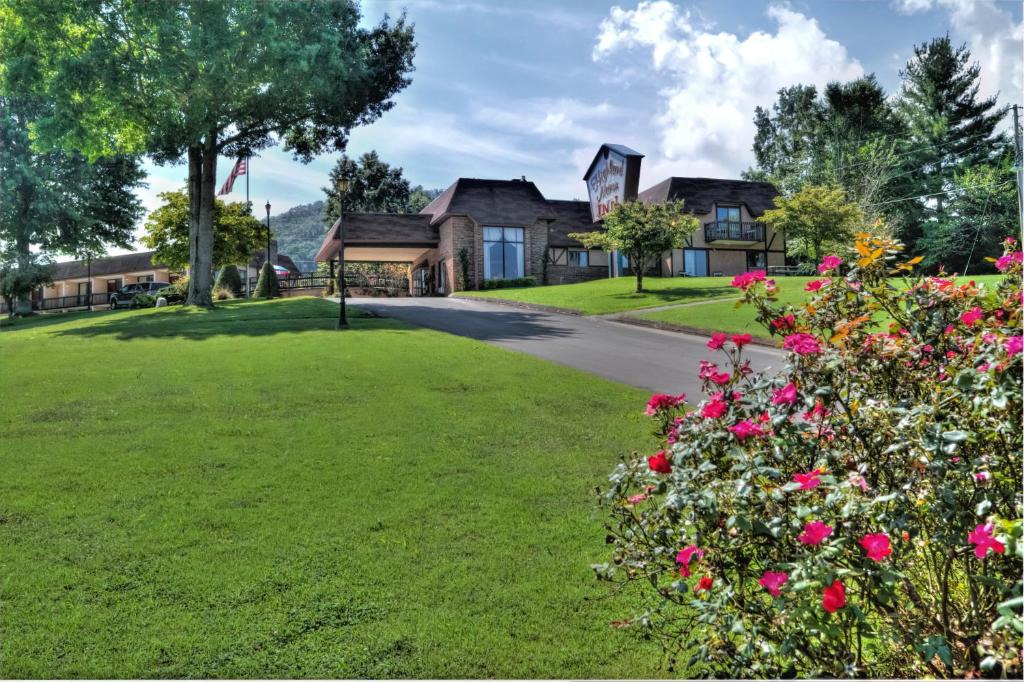 Townsend Hotel | Highland Manor Inn