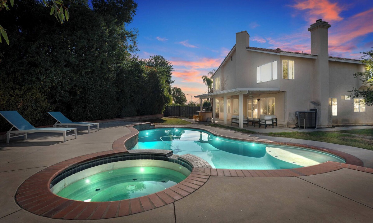 Highland House | Highland Relaxing Oasis with Private Pool